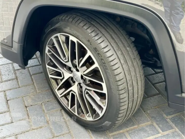 COMPASS 1.3 T270 TURBO FLEX LIMITED AT6