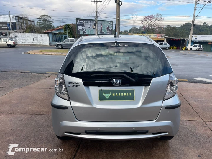 FIT 1.4 LX 8V