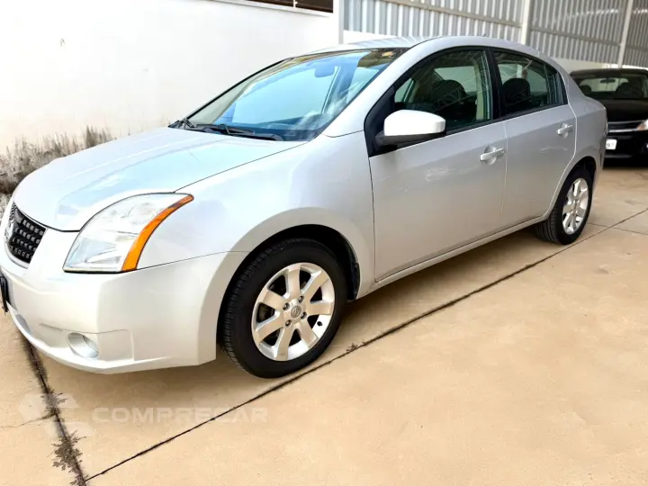Nissan Sentra 2.0/ 2.0