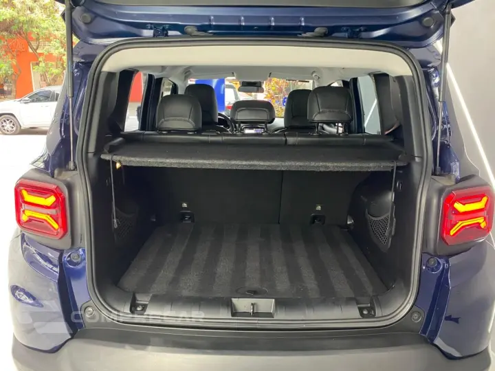 Renegade Long. T270 1.3 TB 4x2 Flex Aut.