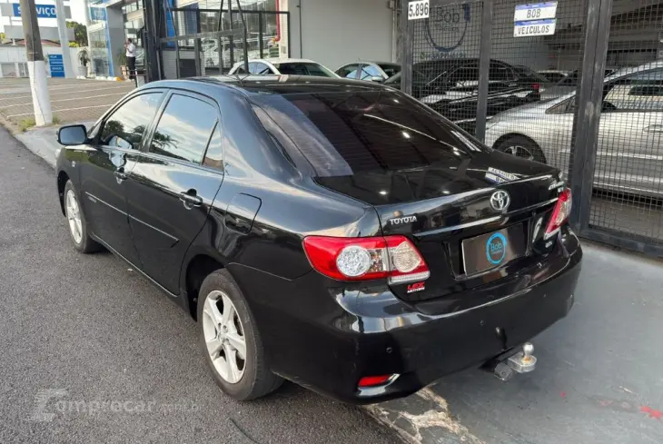 Corolla XEi 2.0 Flex 16V Aut.