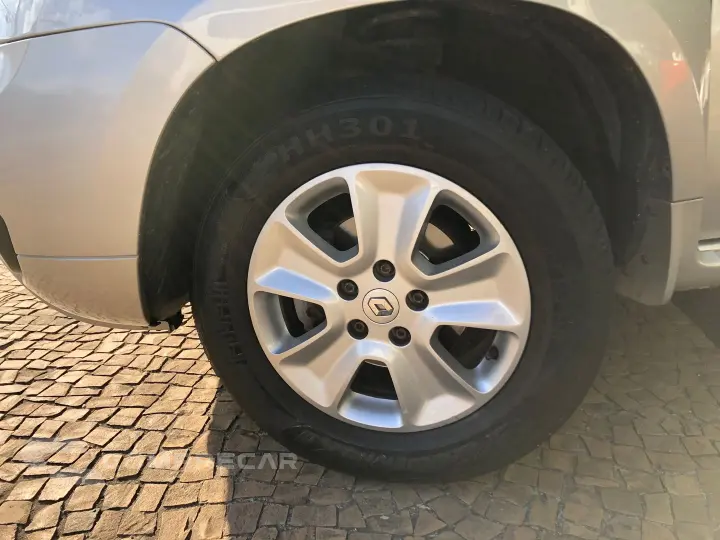 Duster 2.0 Dynamique 4X2 16V Flex 4P Automático