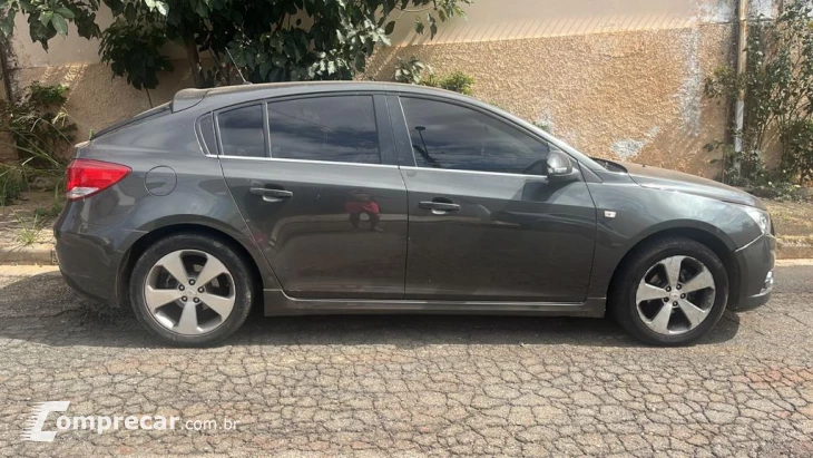 207 1.4 XR Passion Sport 8V