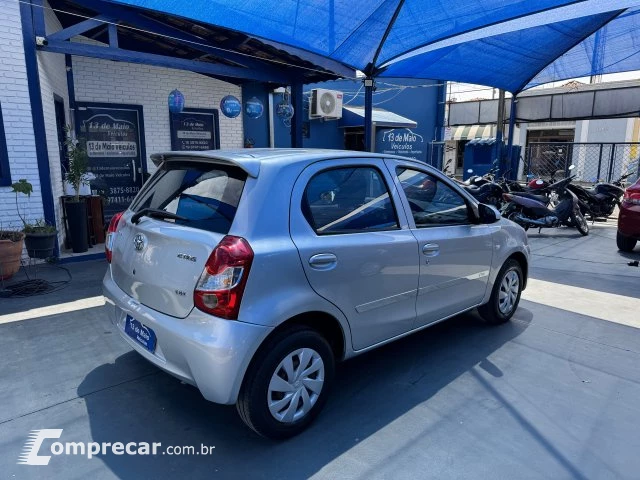 ETIOS HATCH - 1.3 X 16V 4P MANUAL