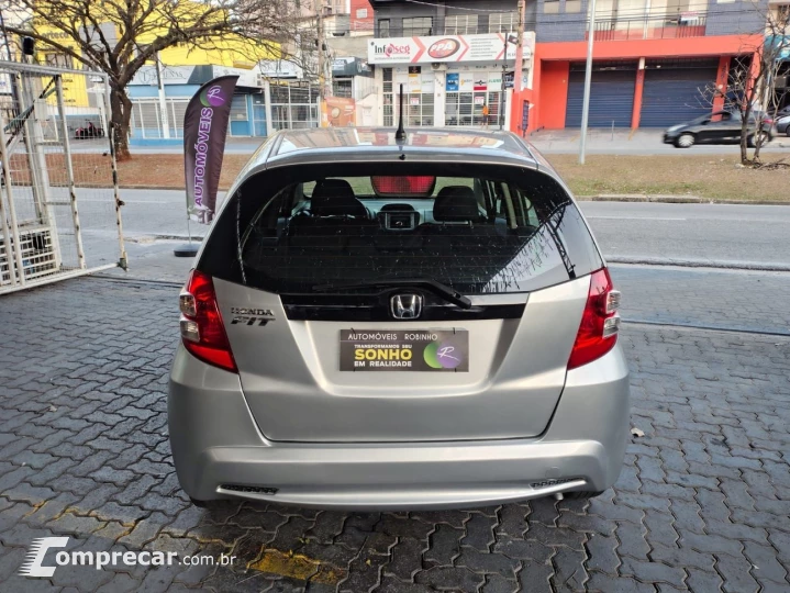FIT 1.4 LX 16V