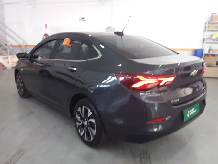 ONIX 1.0 TURBO FLEX PLUS PREMIER AUTOMÁTICO