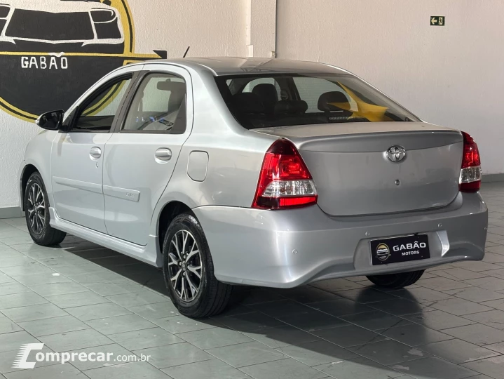 ETIOS 1.5 PLATINUM SEDAN 16V FLEX 4P AUTOMÁTICO