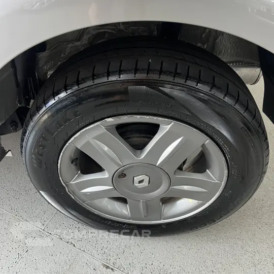 SANDERO Expression Hi-Flex 1.0 16V 5p