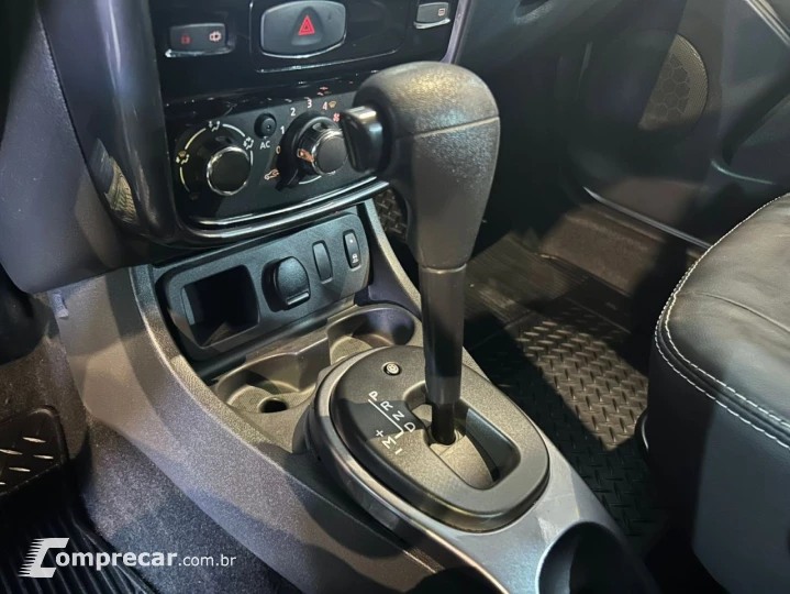 DUSTER TECHROAD 2.0 Hi-Flex 16V Aut.