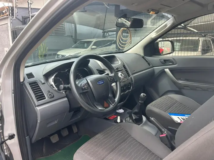 RANGER 2.5 XLS 4X2 CS 16V