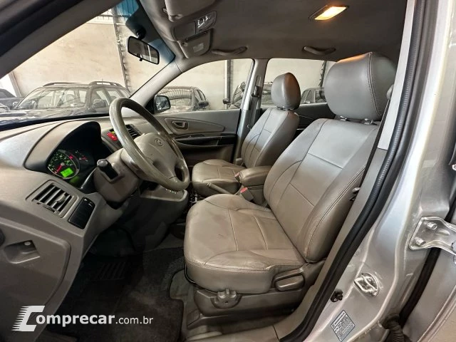 TUCSON - 2.0 MPFI GLS 16V 143CV 2WD 4P AUTOMÁTICO