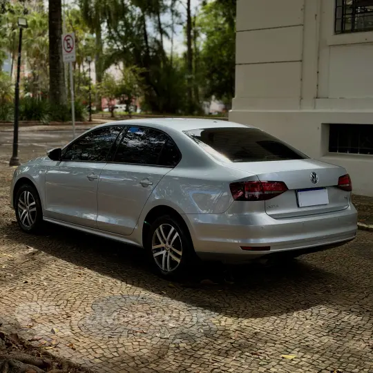 JETTA 1.4 16V TSI Comfortline