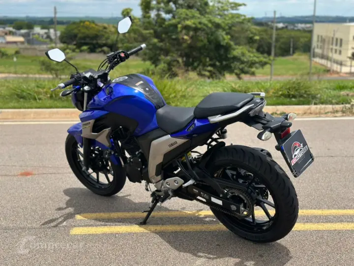 FZ25 FAZER