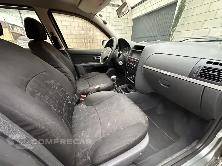 PALIO 1.3 MPI FIRE ELX 8V FLEX 4P MANUAL