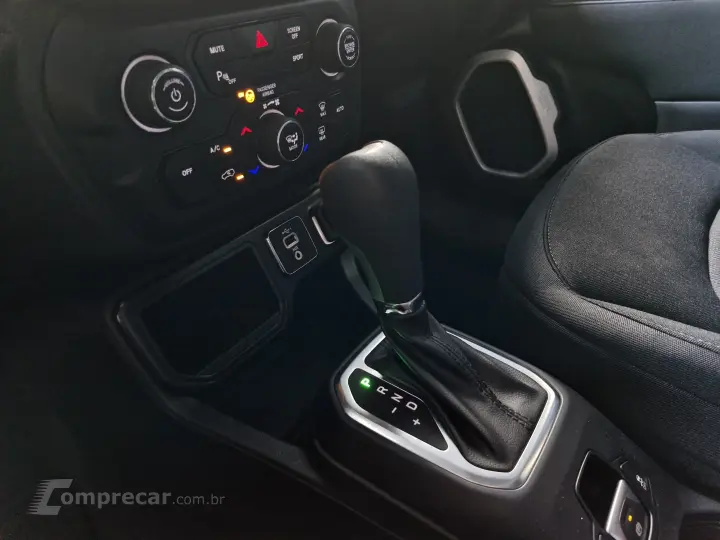 RENEGADE 1.8 16V FLEX SPORT 4P AUTOMÁTICO