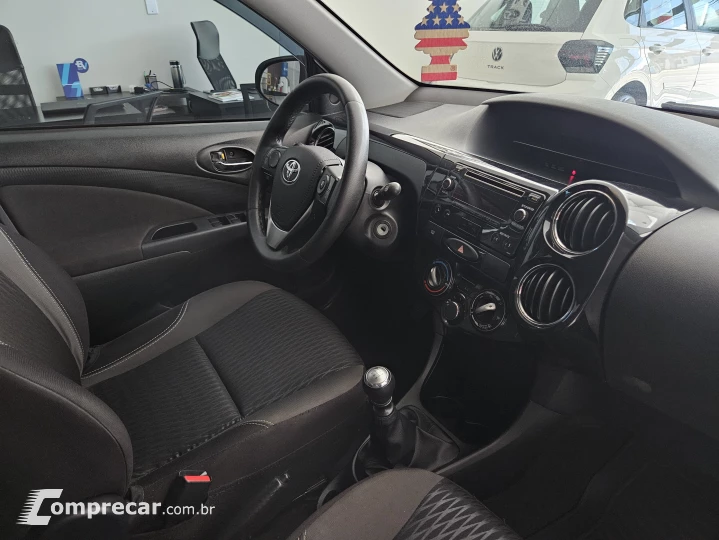 ETIOS 1.5 XS 16V