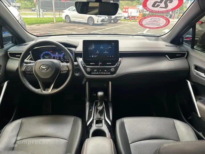 COROLLA CROSS 2.0 VVT-IE FLEX XRE DIRECT SHIFT