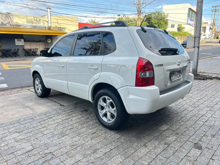 TUCSON 2.0 MPFI GLS 16V 143CV 2WD FLEX 4P AUTOMÁTICO