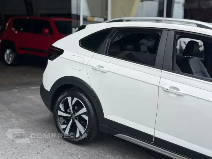 Nivus Highline 1.0 200 TSI Flex Aut.