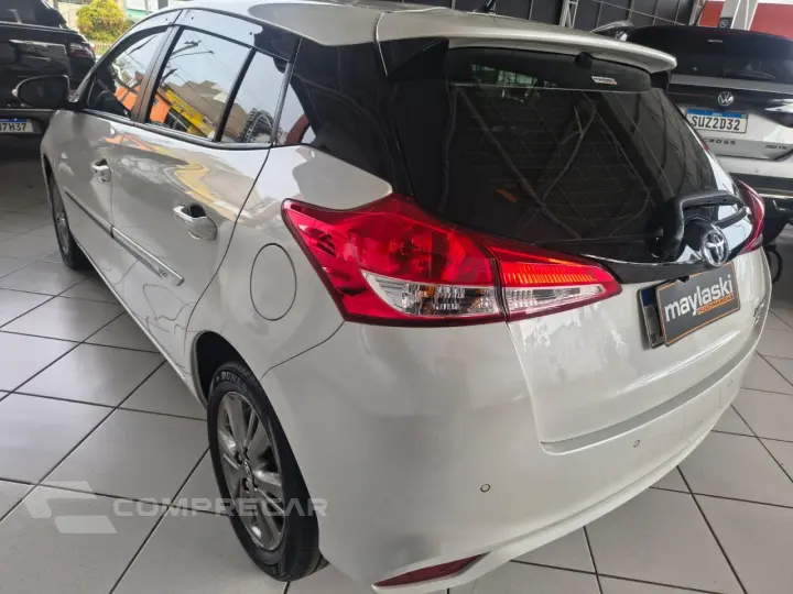 Yaris Hatch 1.3 16V 4P FLEX XL PLUS TECH MULTIDRIVE AUTOMÁTI