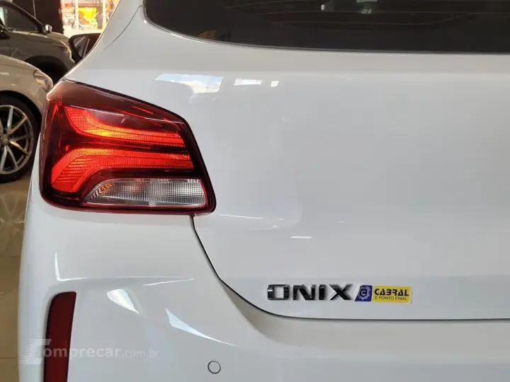 ONIX HATCH LTZ 1.0 12V TB Flex 5p Mec.