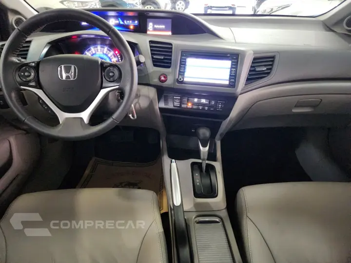 Civic 1.8 16V 4P EXS AUTOMÁTICO