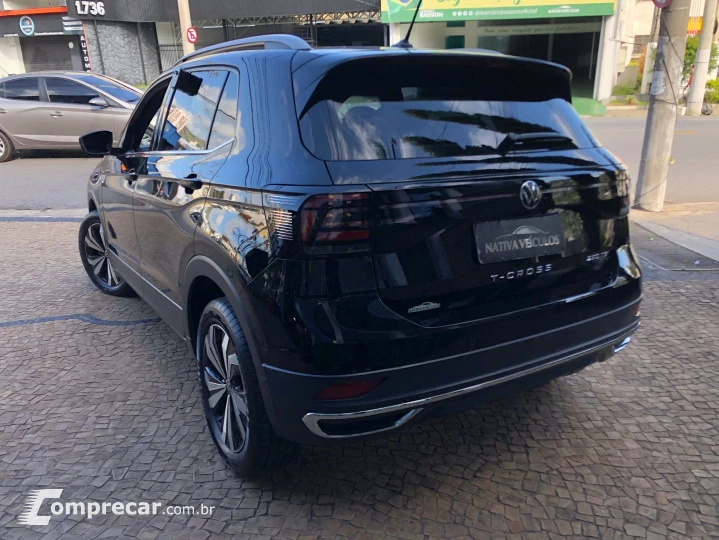 T-Cross 1.4 250 Tsi Total Flex Highline Automático