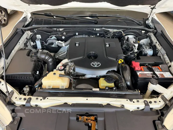 HILUX 2.8 D-4d Turbo CD SRX 4X4