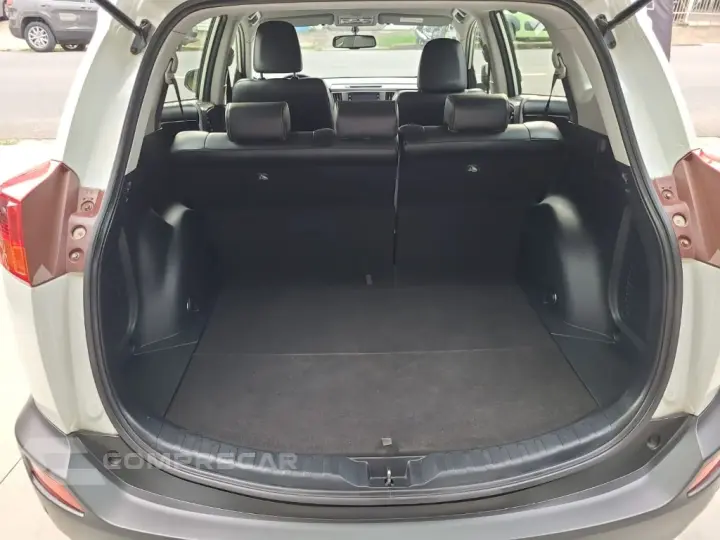 RAV4 2.0 4x4 16V Aut.