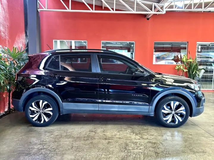 T-CROSS 1.0 200 TSI TOTAL FLEX AUTOMÁTICO