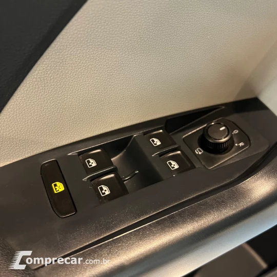 T-Cross Highline 1.4 TSI Flex 16V 5p Aut