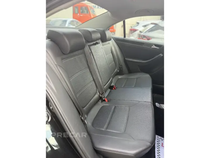 JETTA 2.0 COMFORTLINE FLEX 4P TIPTRONIC