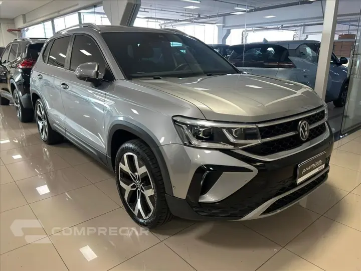 TAOS 1.4 250 TSI TOTAL FLEX HIGHLINE AUTOMÁTICO