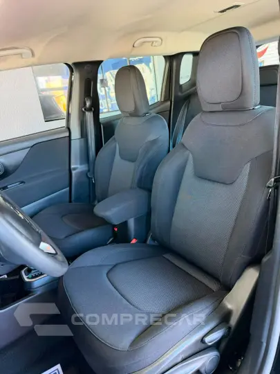 Renegade 1.8 4x2 Flex 16V Aut.