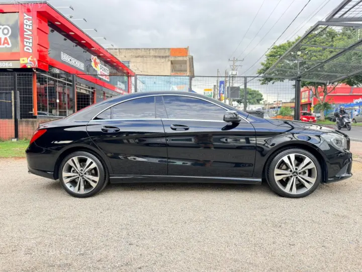 CLA 200 1.6 16V 4P VISION AUTOMÁTICO