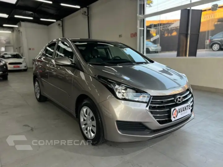 HB20S 1.6 COMFORT PLUS 16V FLEX 4P AUTOMÁTICO