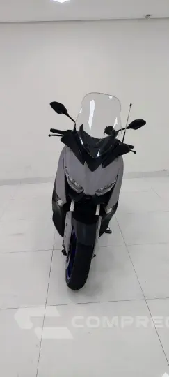 XMAX