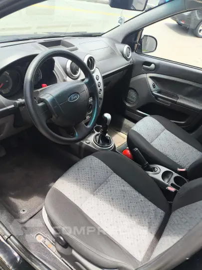 FIESTA 1.6 MPI Class Hatch 8V