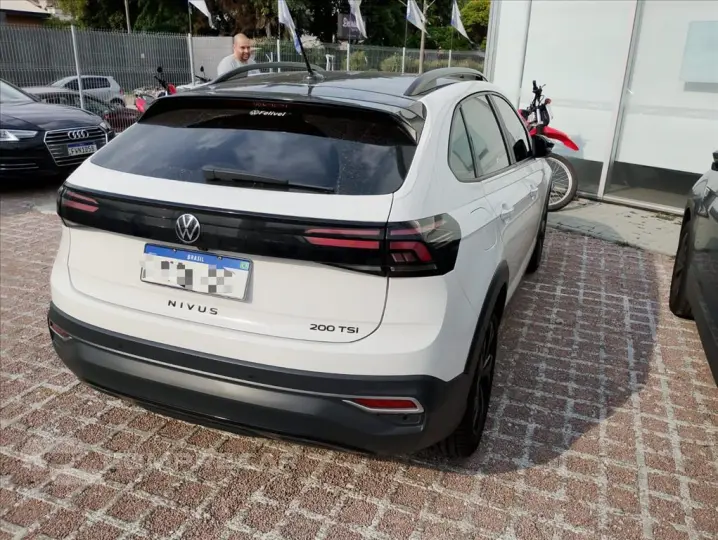 NIVUS 1.0 200 TSI TOTAL FLEX HIGHLINE AUTOMÁTICO