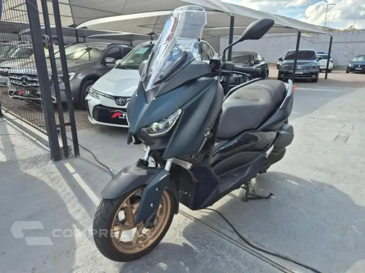 XMAX