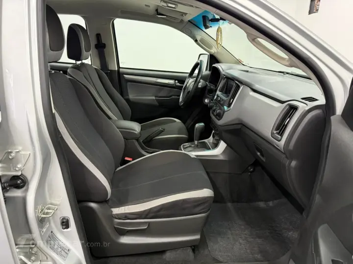 S10 Pick-Up LT 2.8 TDI 4x4 CD Diesel Aut