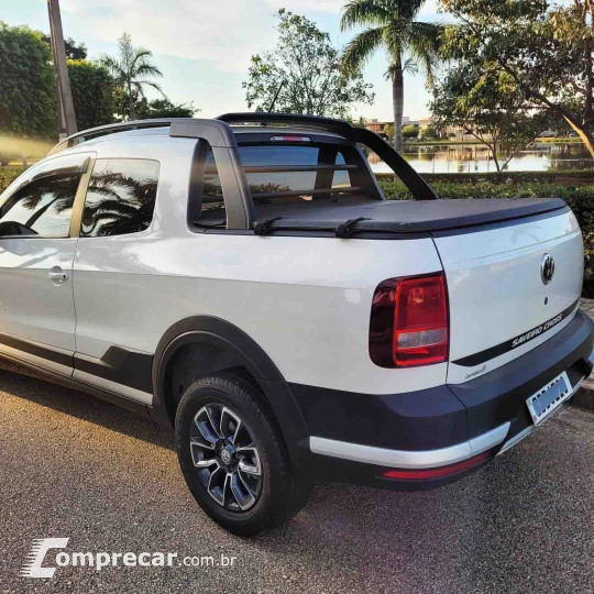 SAVEIRO 1.6 Cross CD 16V