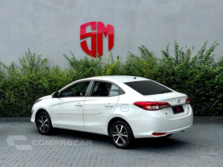 YARIS 1.5 16V FLEX SEDAN XS CONNECT MULTIDRIVE