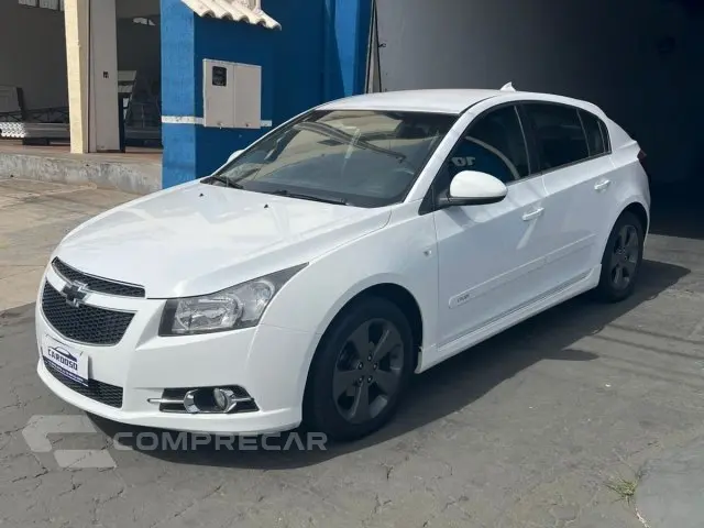 CRUZE HATCH - 1.8 LT SPORT6 16V 4P MANUAL