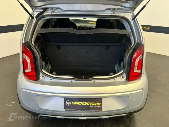 UP! CROSS 1.0 TSI TOTAL FLEX MEC. 4P