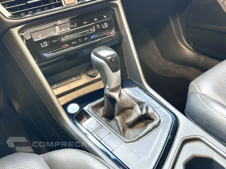 TAOS 1.4 250 TSI TOTAL FLEX HIGHLINE AUTOMÁTICO