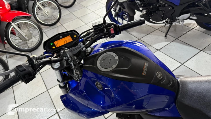 FZ25 ABS