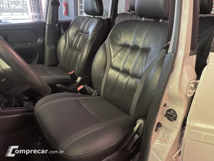 PAJERO TR4 2.0 4X2 16V 140CV FLEX 4P MANUAL