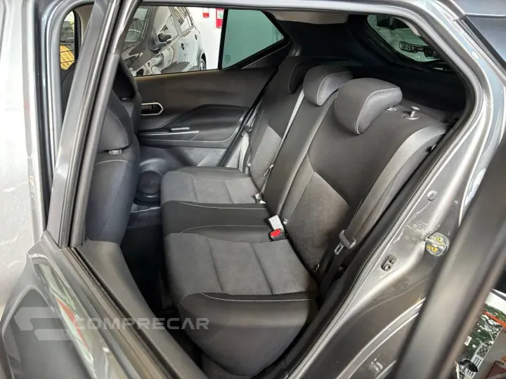 KICKS Active 1.6 16V Flex Aut.