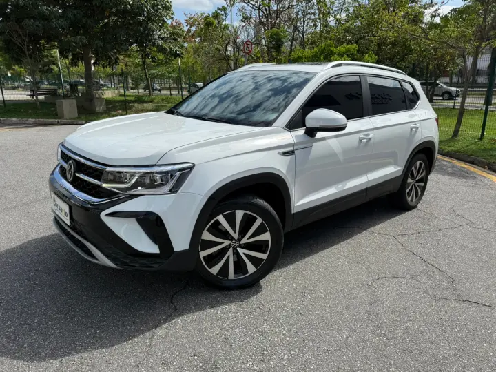 TAOS 1.4 250 TSI Highline